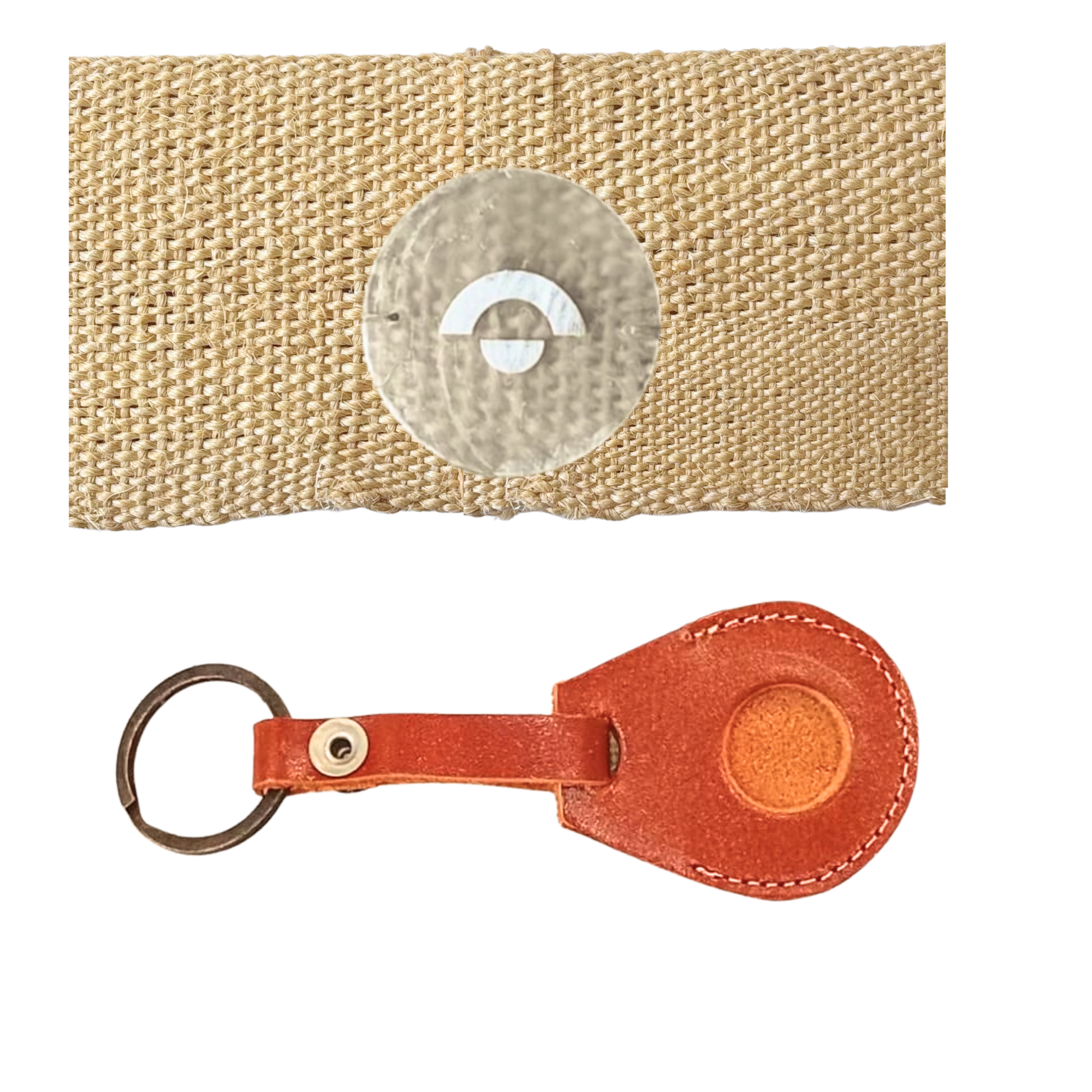 Leather AirTag case with agave pouch