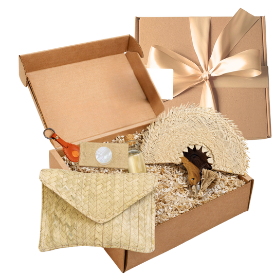 Beach gift set with fan and accessories